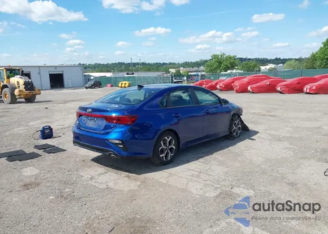2020 Kia Forte Lxs z USA, uszkodzony, nr VIN 3KPF24AD7LE187522